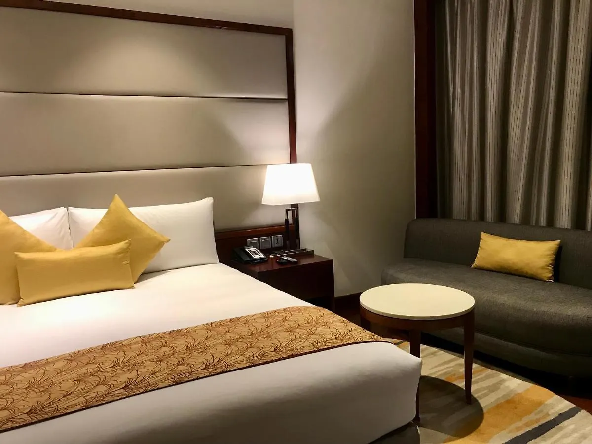 Crowne Plaza Kochi By Ihg Hotel