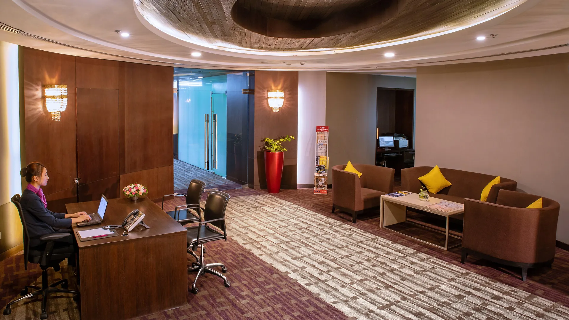 Crowne Plaza Kochi By Ihg Hotel