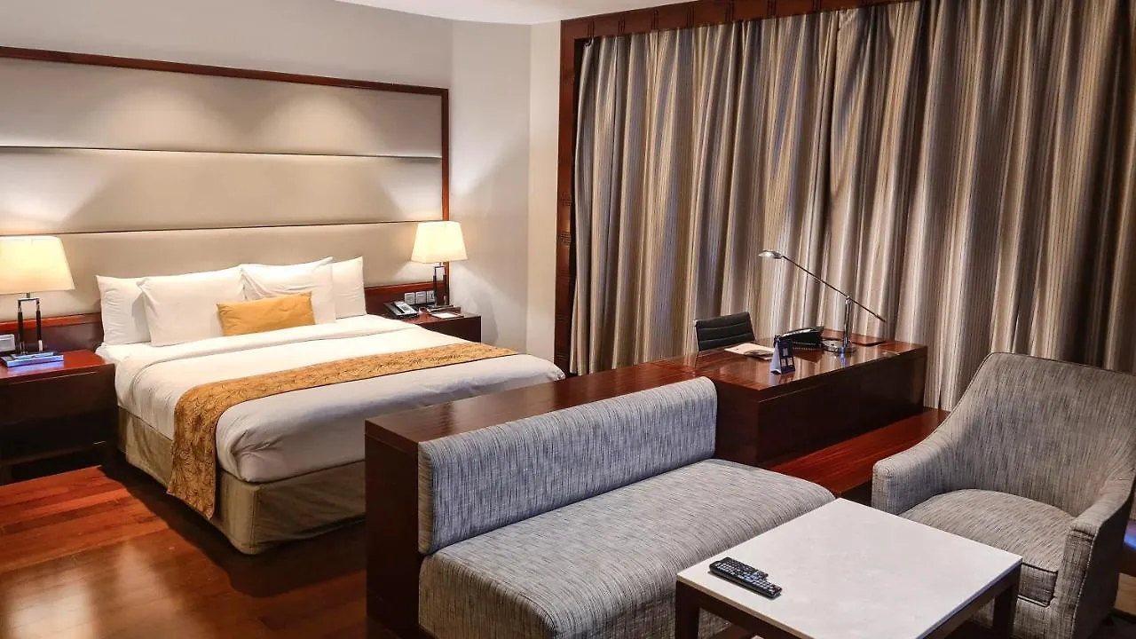 Hotel Crowne Plaza Kochi By Ihg
