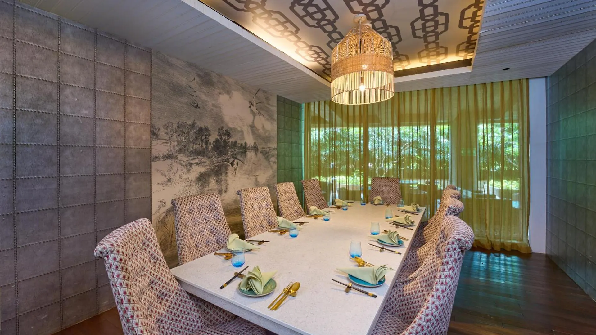 Crowne Plaza Kochi By Ihg Hotel