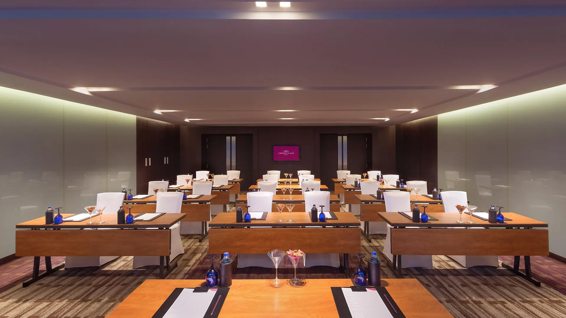 Crowne Plaza Kochi By Ihg Hotel Indien