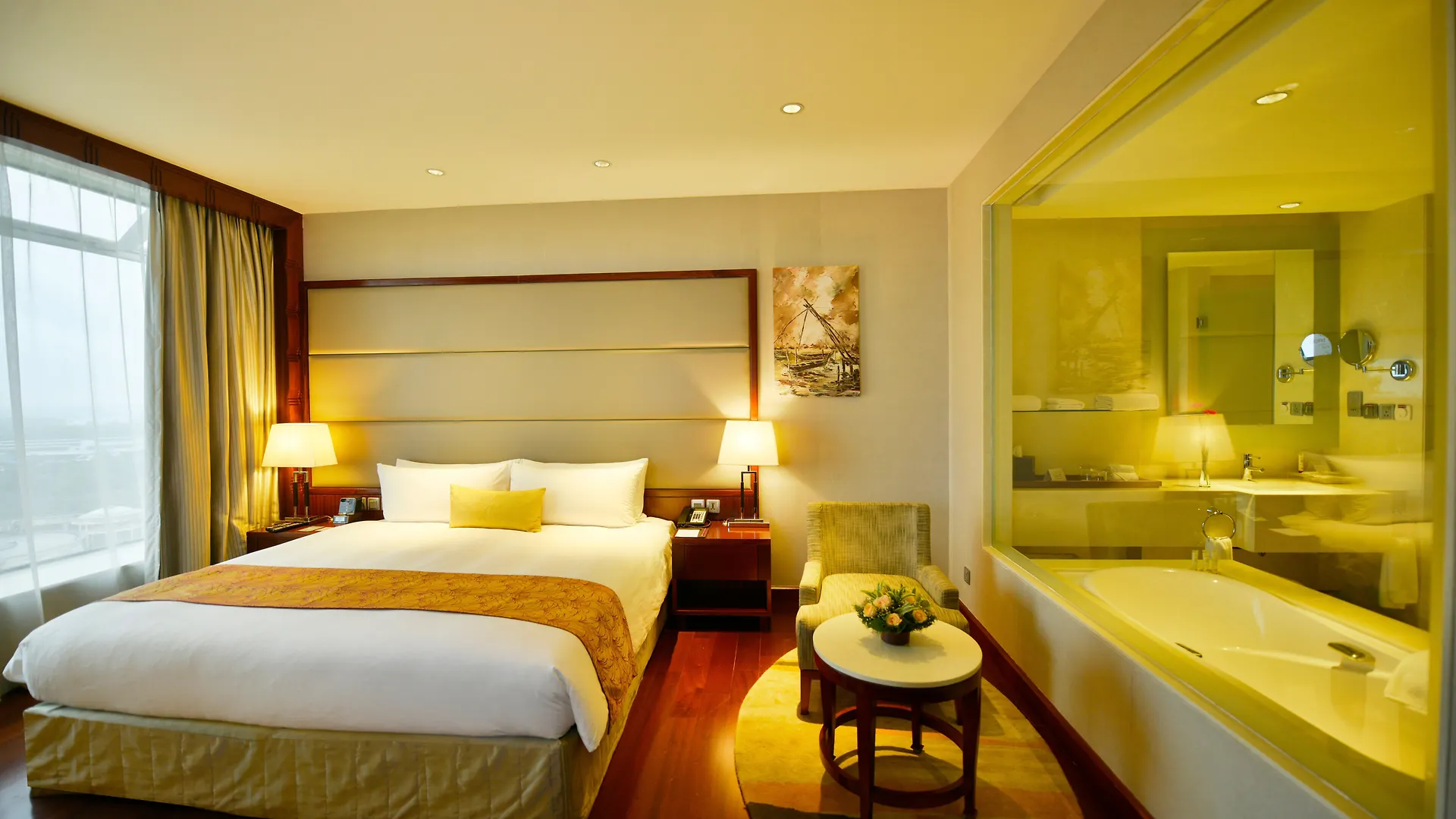 Crowne Plaza Kochi By Ihg Hotel