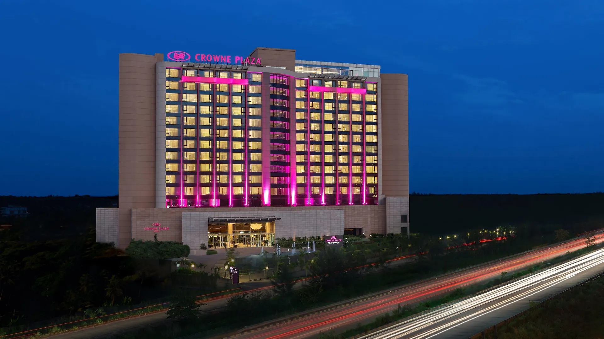Crowne Plaza Kochi By Ihg Hotel